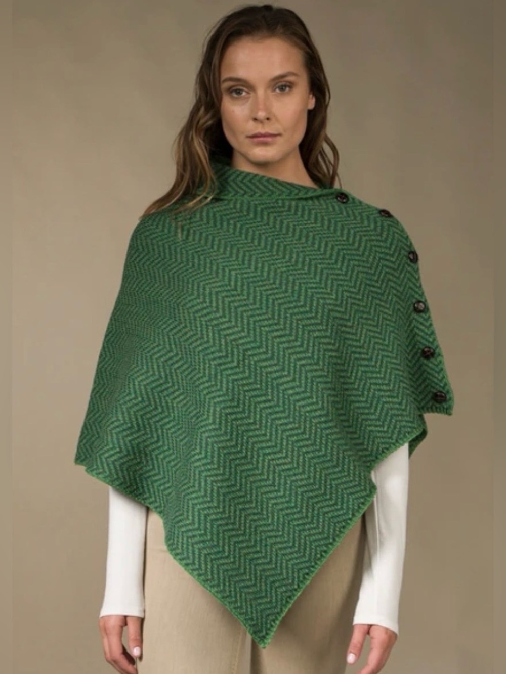 Aran Woolen Mills Merino Wool Poncho, Green Herringbone, Made in Ireland, LNWOT
